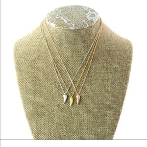 Dainty Metal Shark Tooth Pendant Charm‎ Necklace in Gold